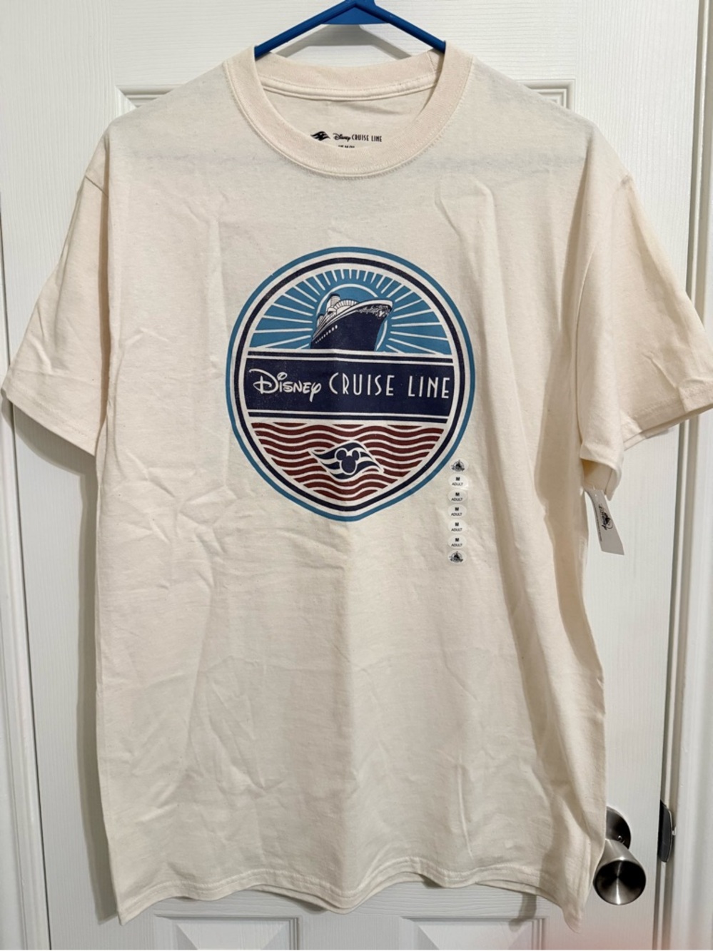 Disney cruise Line Cream Graphic T‑Shirt medium New